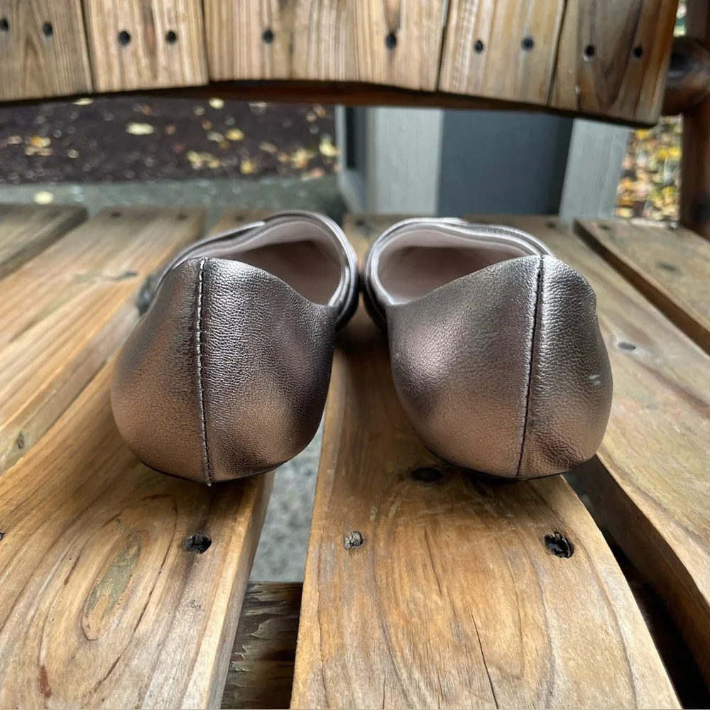 J. Jill Metallic Silver Leather Flats Womens Size 7.5 Pointed Toe Slip On